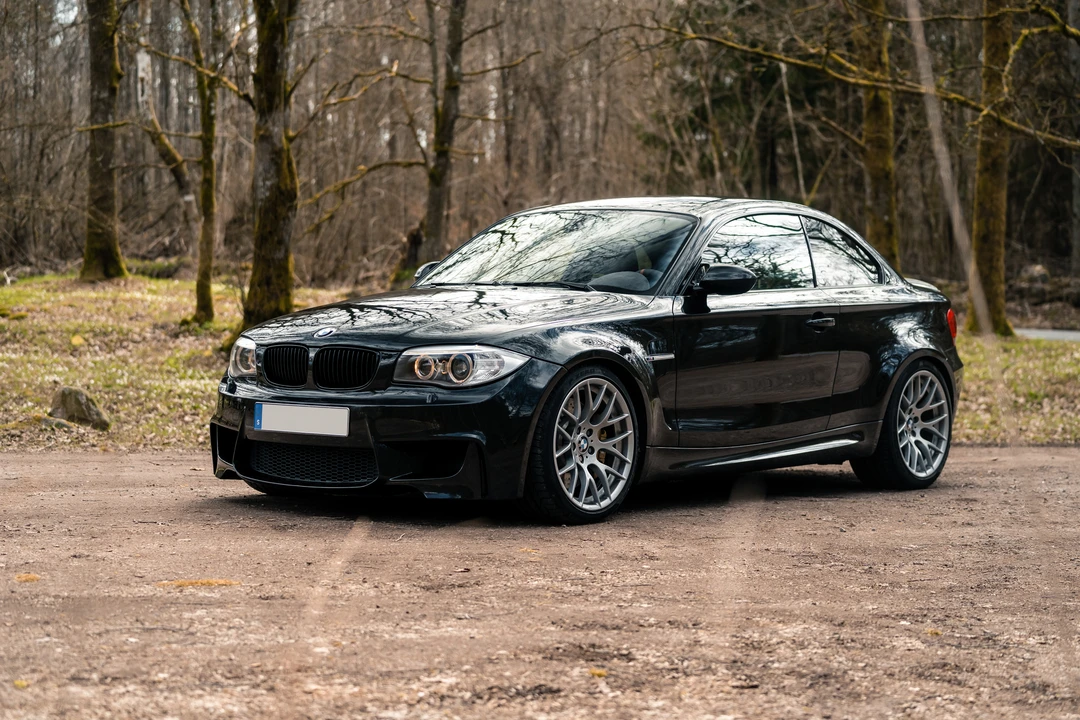 2011 BMW 1M - Image 4 of 31