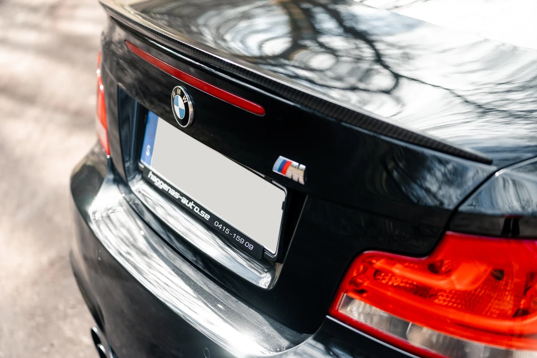2011 BMW 1M - Image 31 of 31