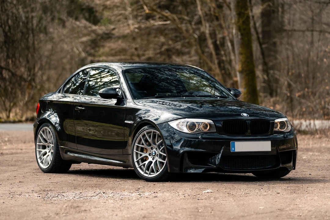 2011 BMW 1M - Image 2 of 31