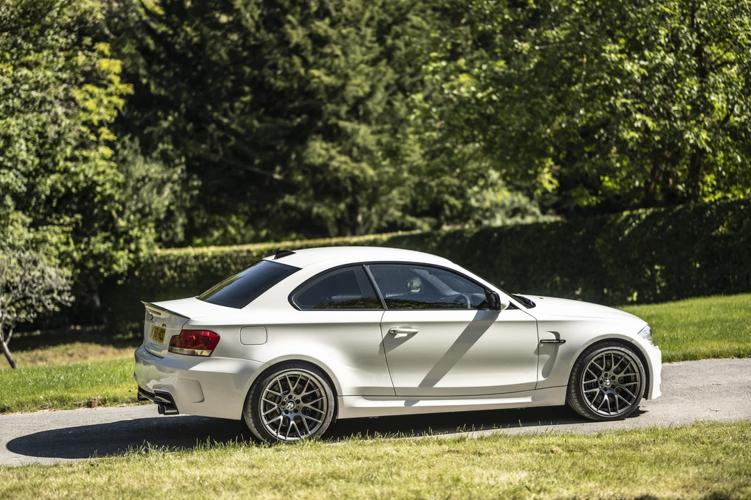 2011 BMW 1M - Image 6 of 31