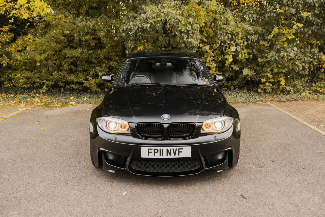 2011 BMW 1M - Image 11 of 31