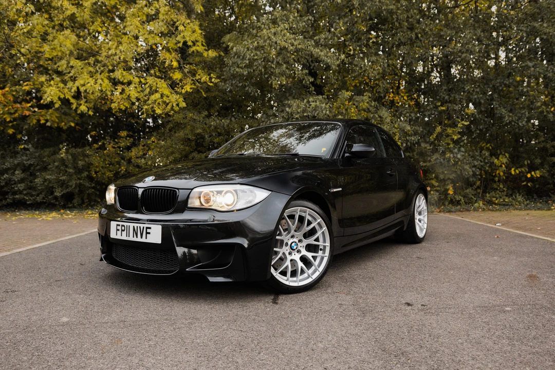 2011 BMW 1M - Image 18 of 31