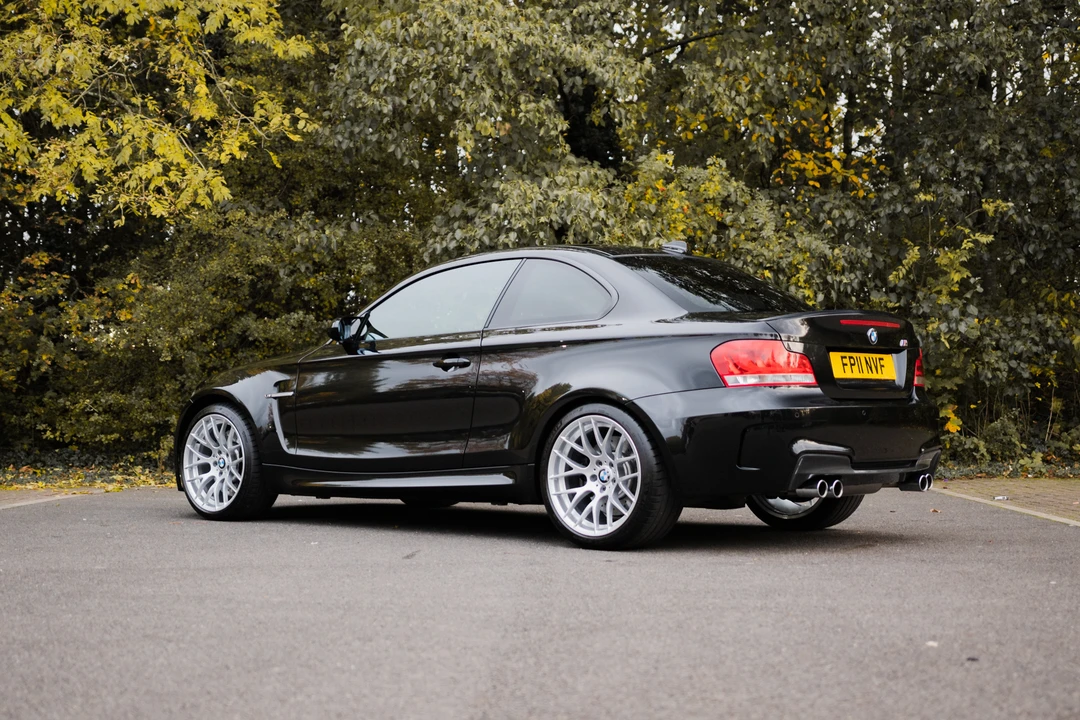 2011 BMW 1M - Image 14 of 31