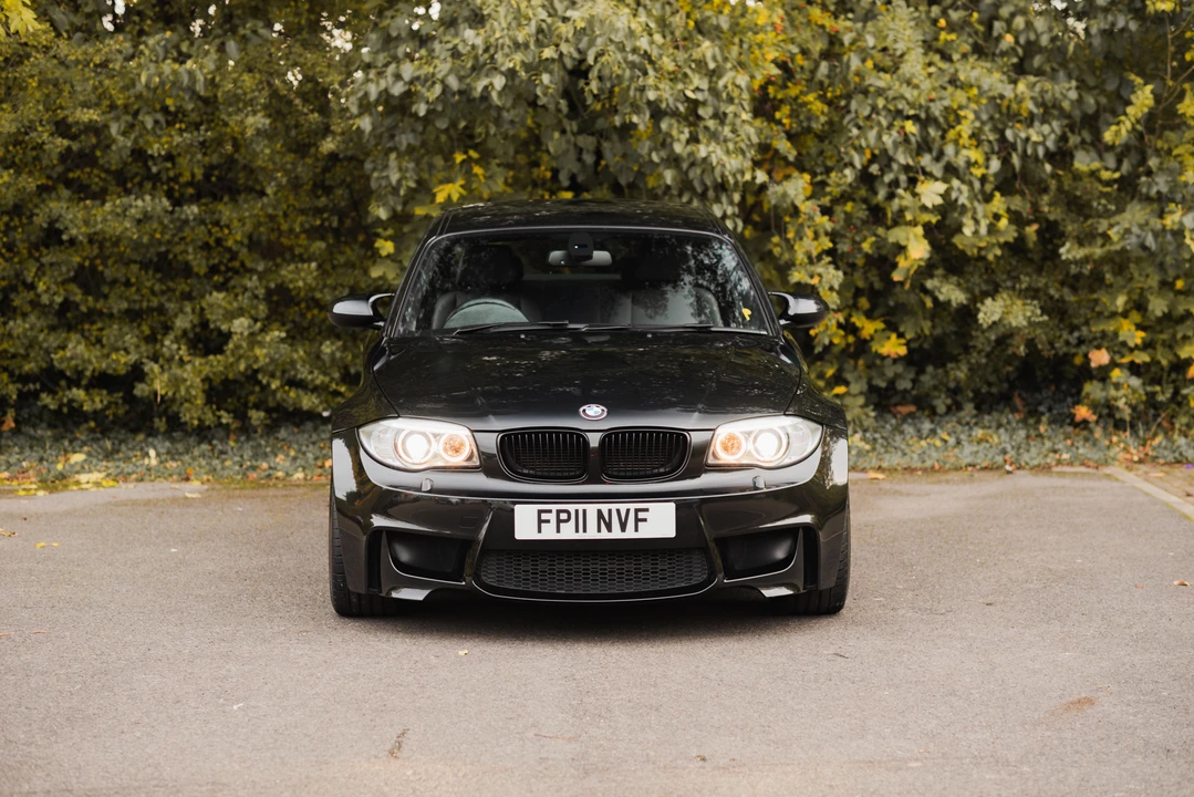 2011 BMW 1M - Image 25 of 31