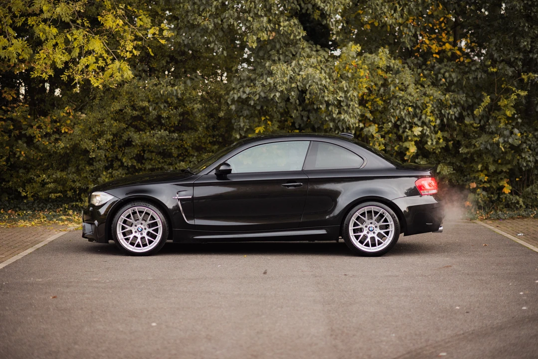 2011 BMW 1M - Image 13 of 31