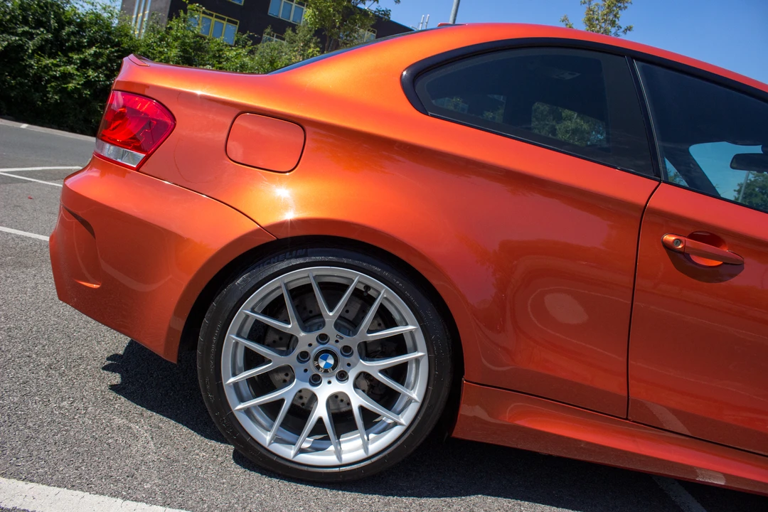 2011 BMW 1M - Image 15 of 31