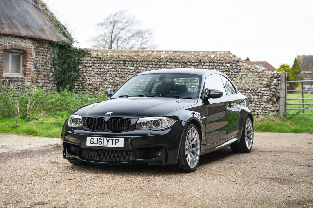 2011 BMW 1M - Image 12 of 31