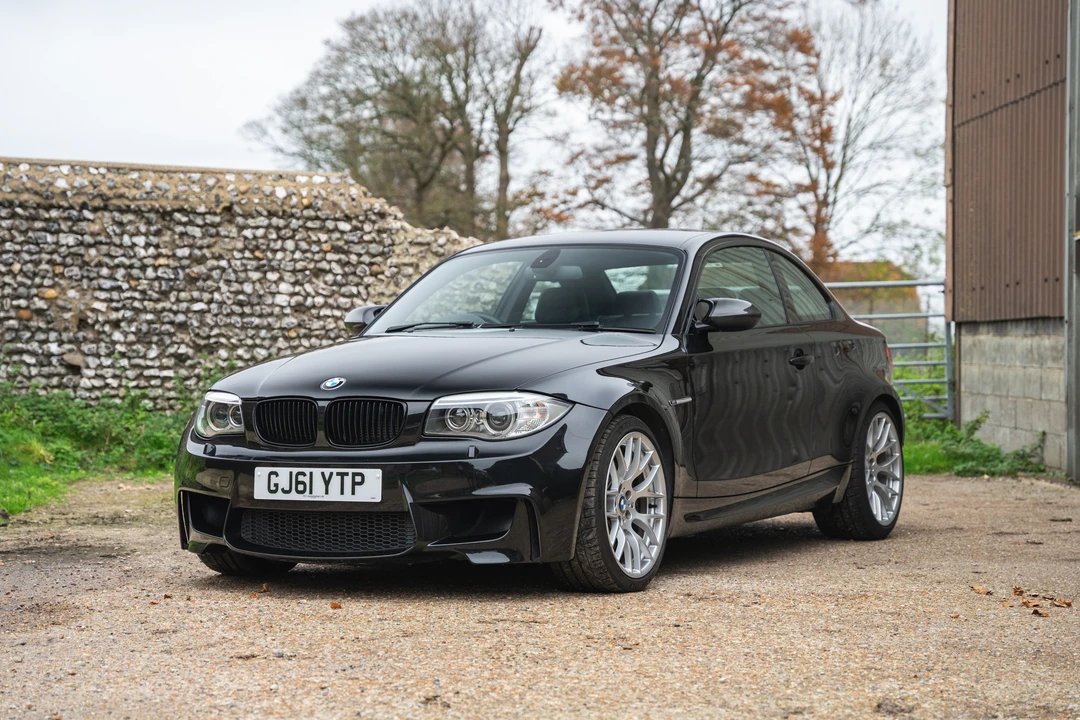 2011 BMW 1M - Image 10 of 31