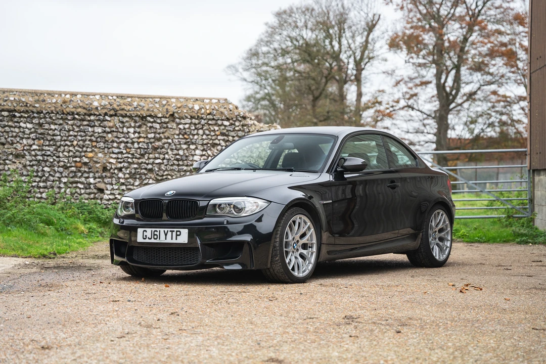 2011 BMW 1M - Image 15 of 31