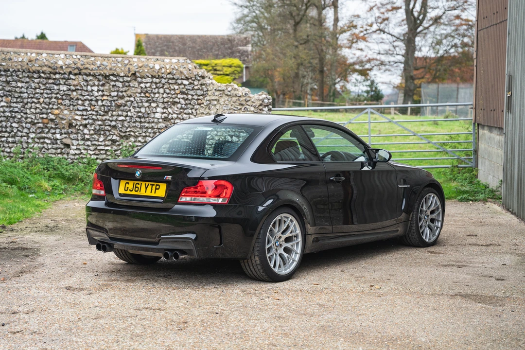 2011 BMW 1M - Image 6 of 31
