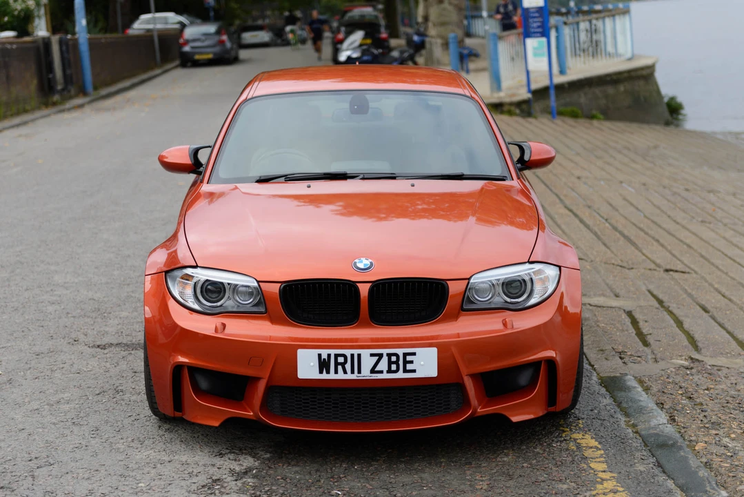 2011 BMW 1M - Image 11 of 31