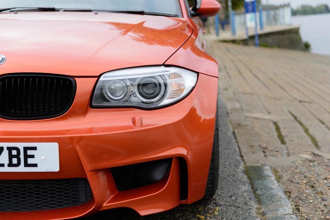 2011 BMW 1M - Image 14 of 31