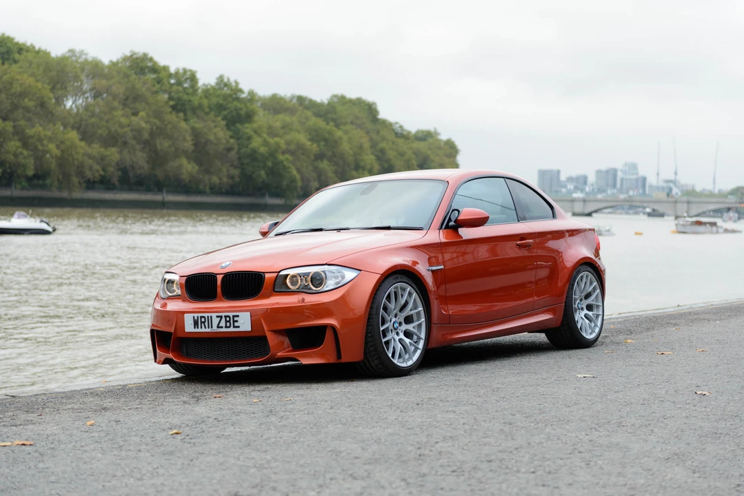 2011 BMW 1M - Image 2 of 31