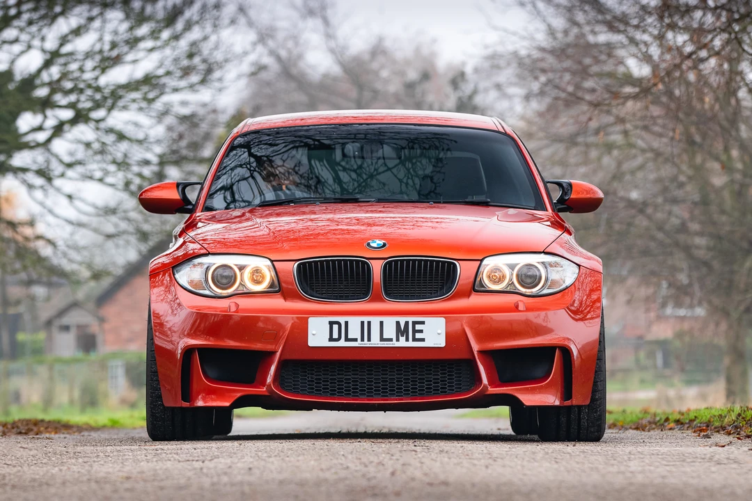 2011 BMW 1M - Image 11 of 31