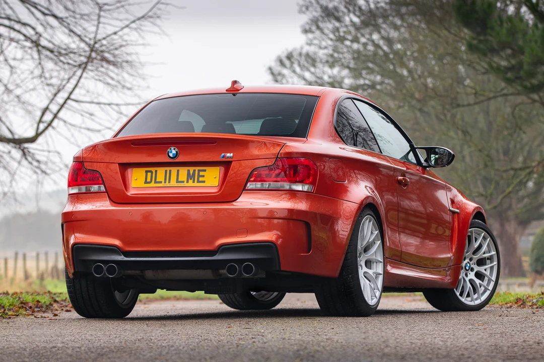 2011 BMW 1M - Image 7 of 31