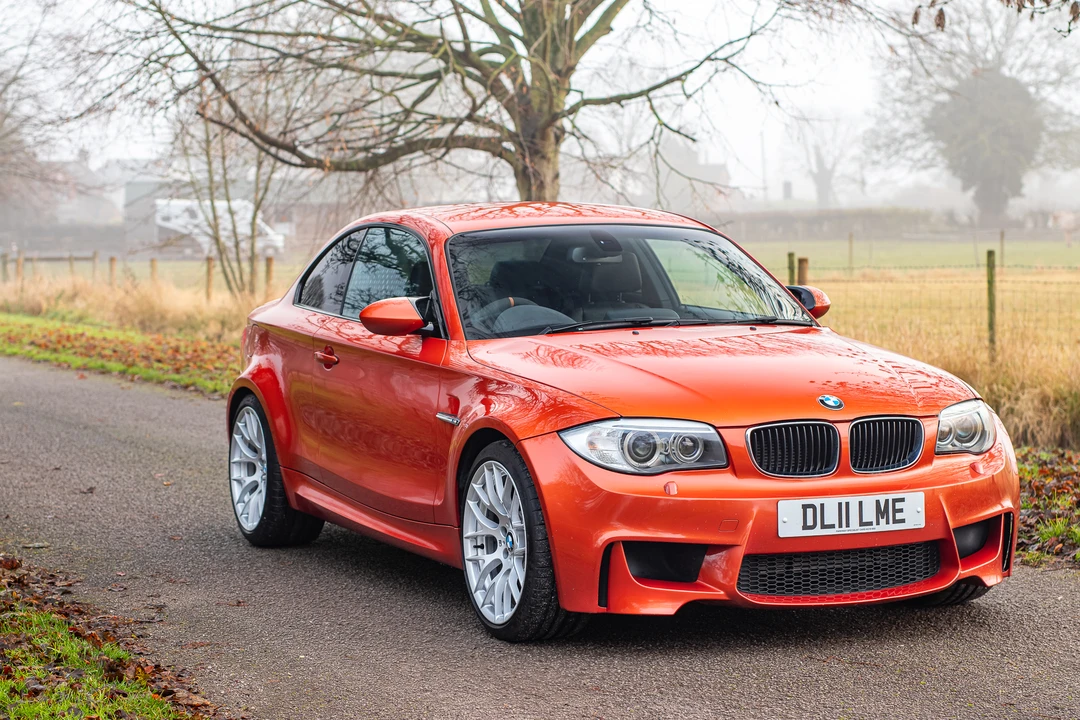 2011 BMW 1M - Image 16 of 31