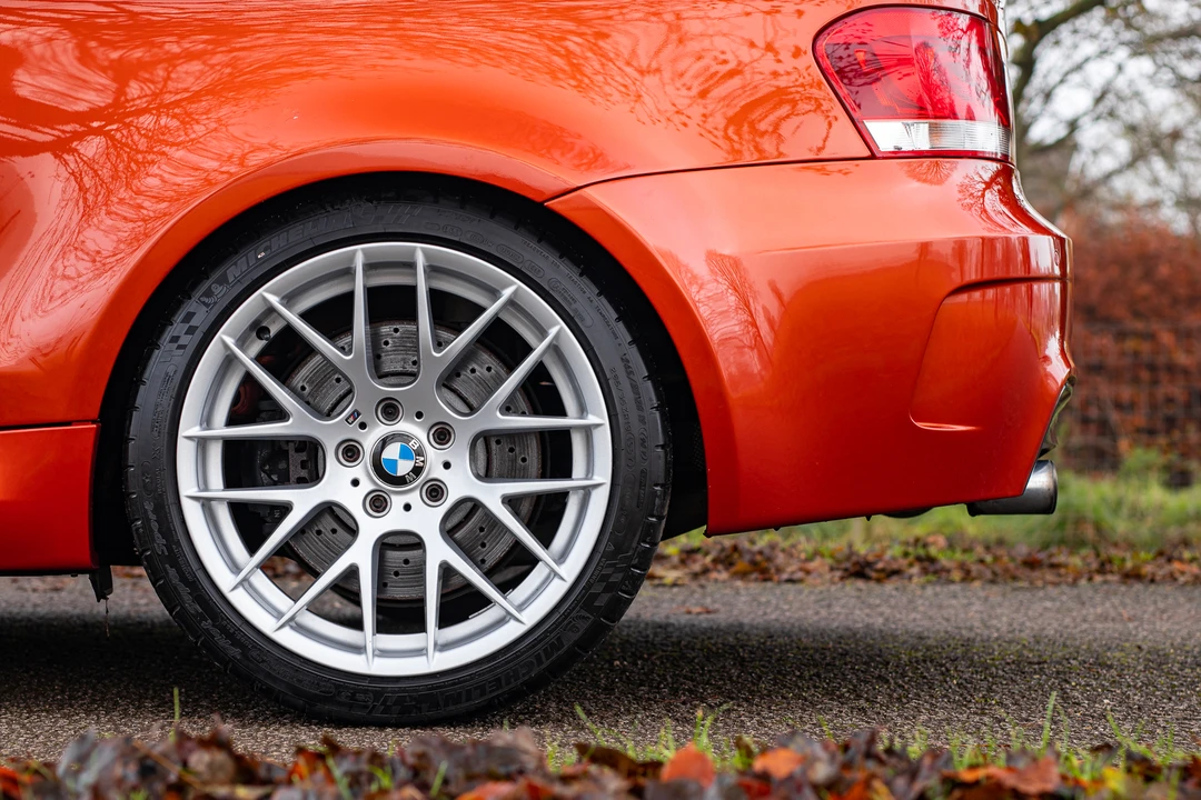 2011 BMW 1M - Image 28 of 31
