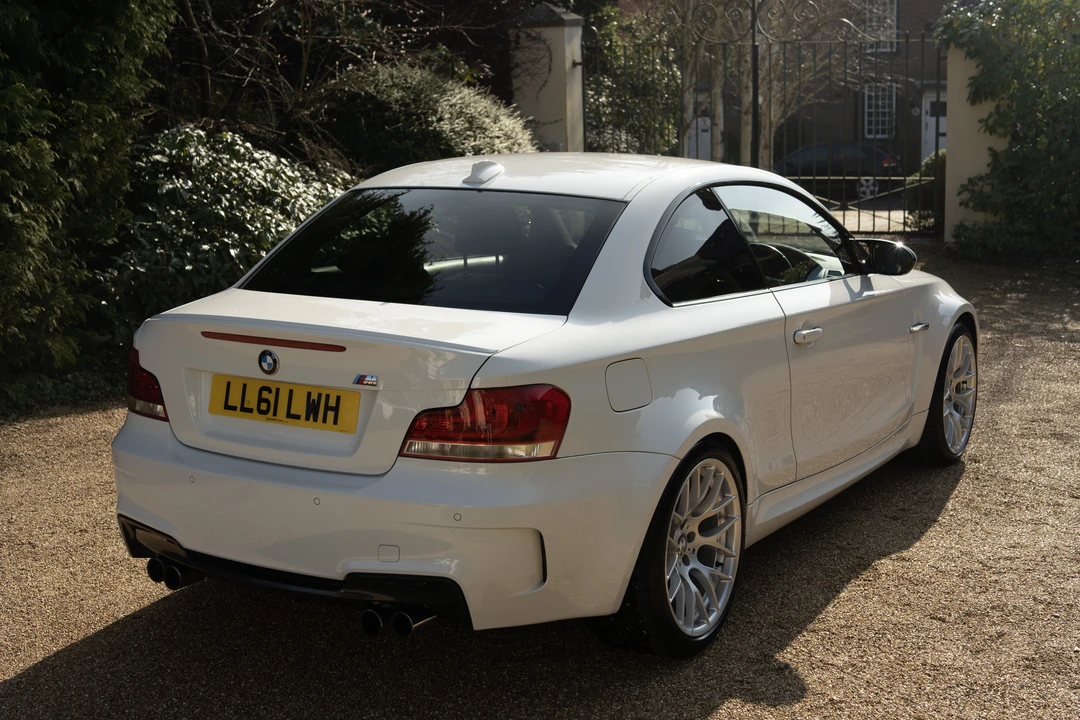 2011 BMW 1M - Image 14 of 31