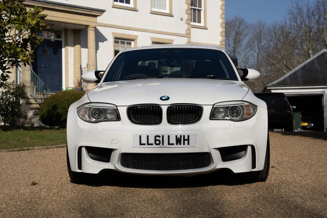 2011 BMW 1M - Image 11 of 31