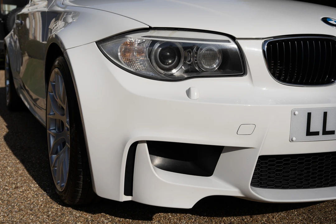 2011 BMW 1M - Image 23 of 31