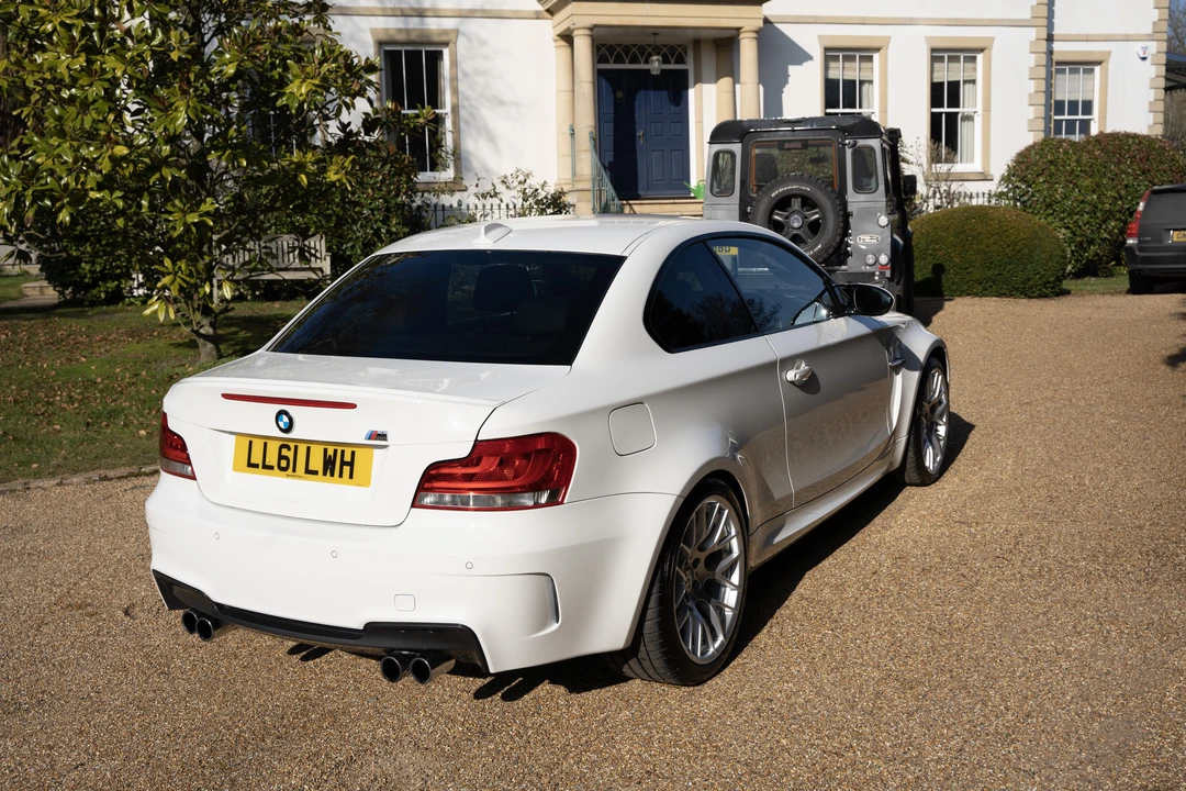 2011 BMW 1M - Image 6 of 31