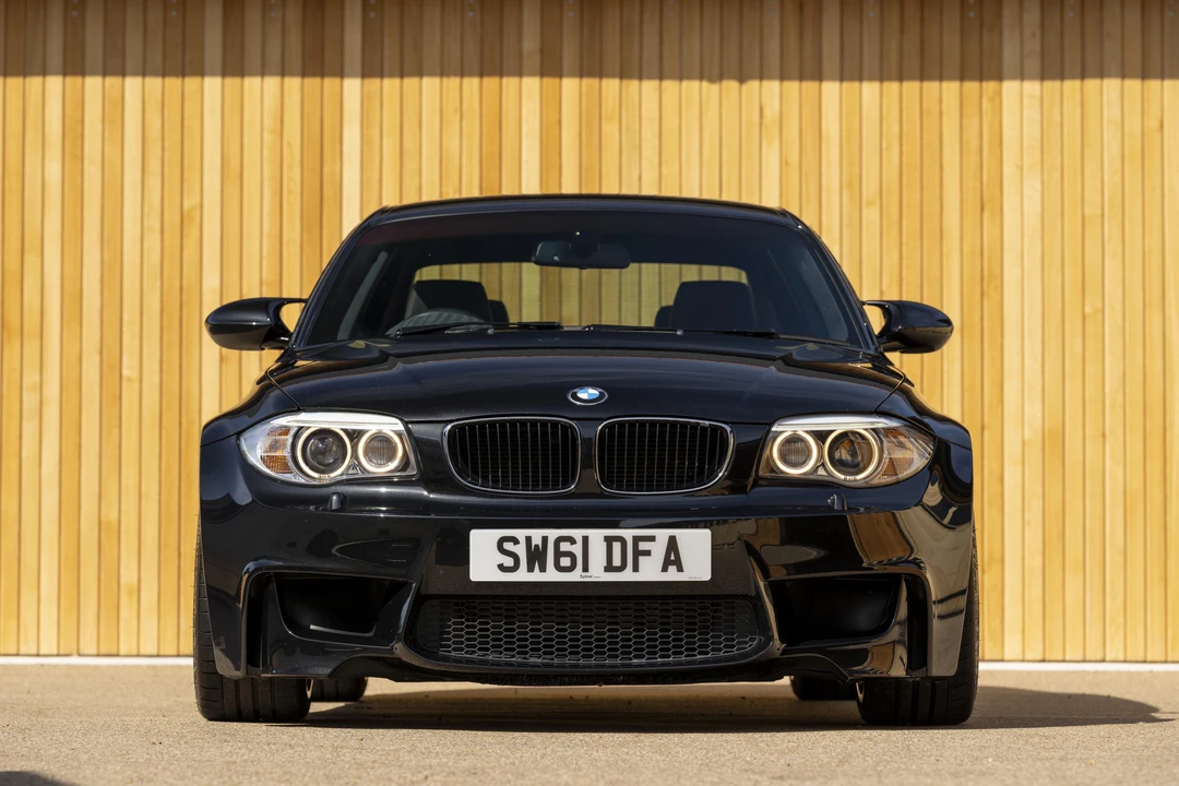 2011 BMW 1M - Image 10 of 31