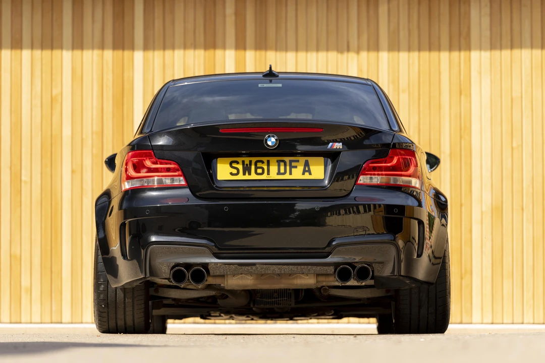 2011 BMW 1M - Image 13 of 31