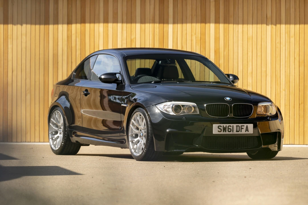 2011 BMW 1M - Image 16 of 31