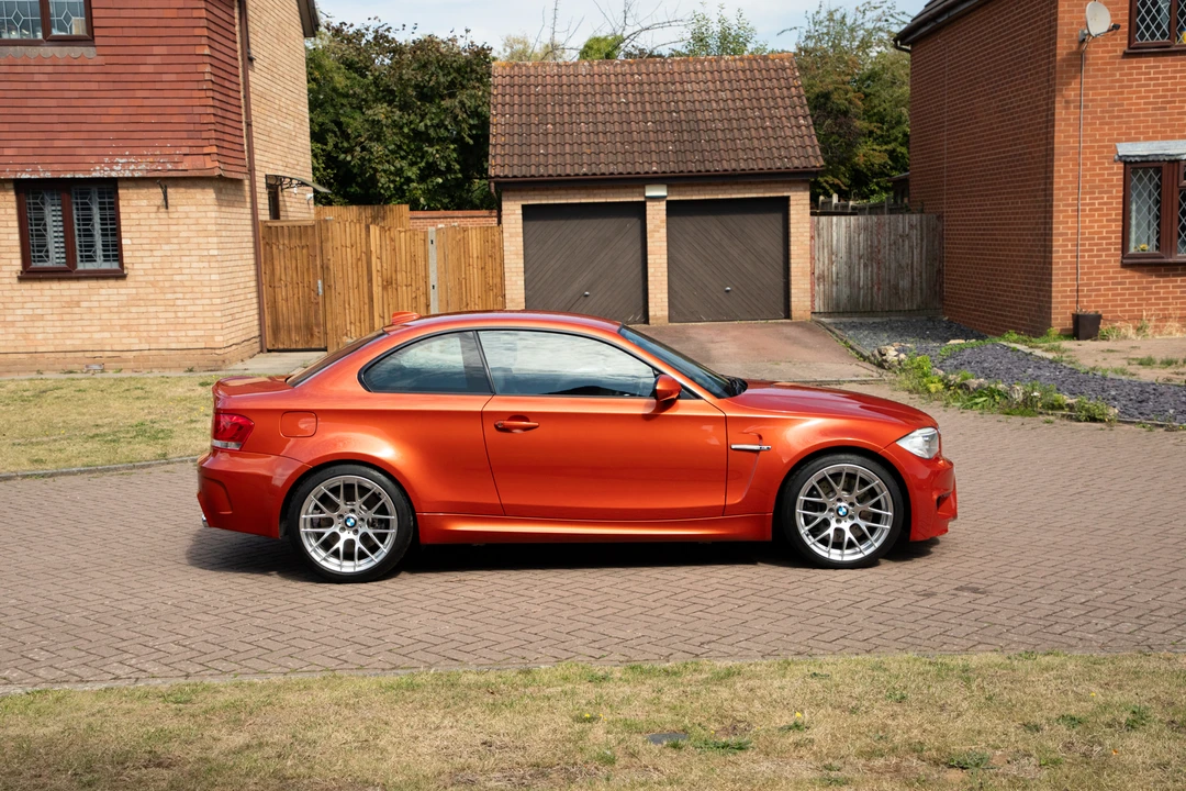 2011 BMW 1M - Image 16 of 31