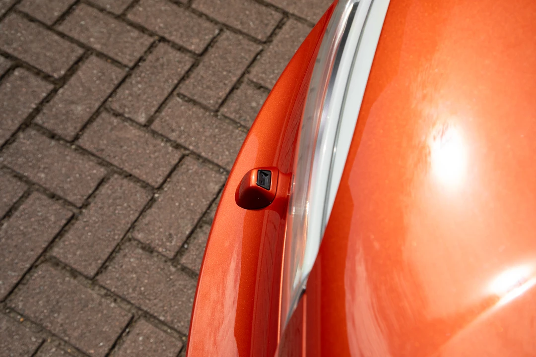 2011 BMW 1M - Image 26 of 31