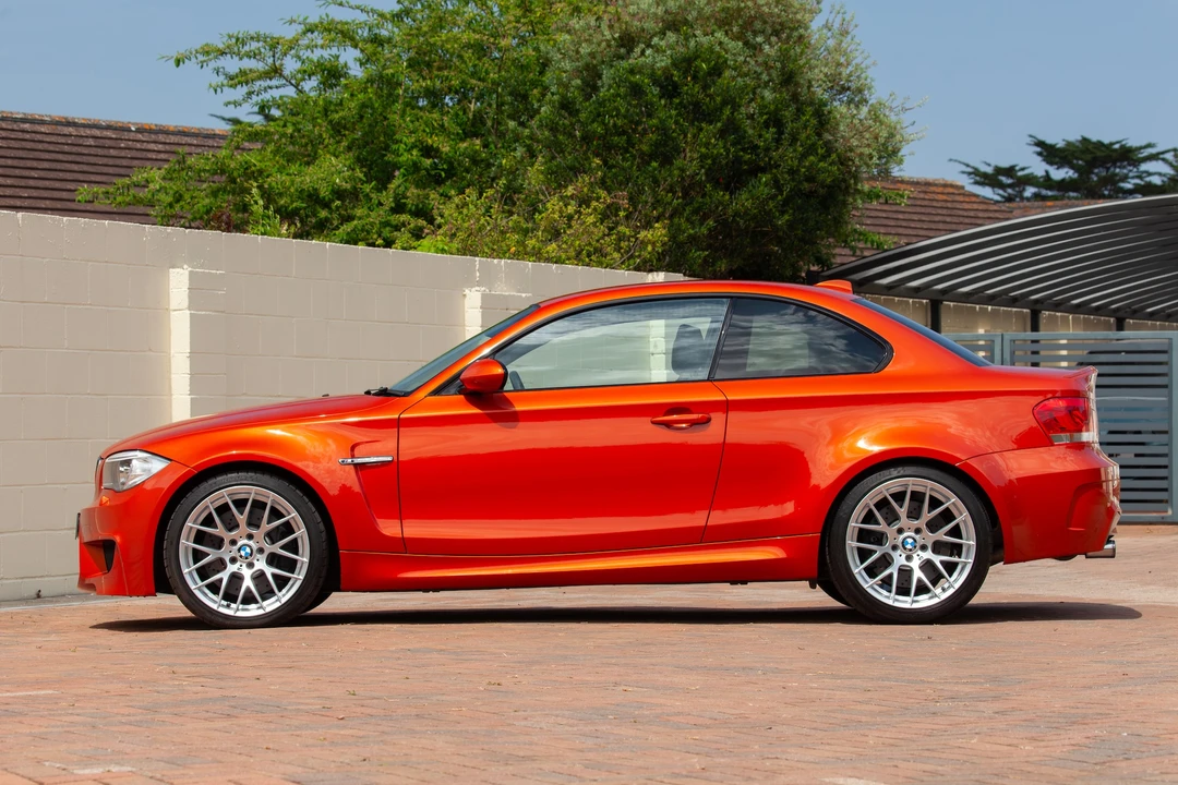 2011 BMW 1M - Image 4 of 31