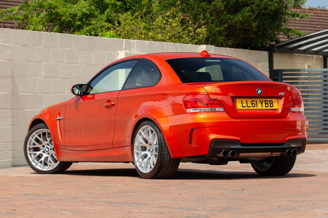 2011 BMW 1M - Image 5 of 31