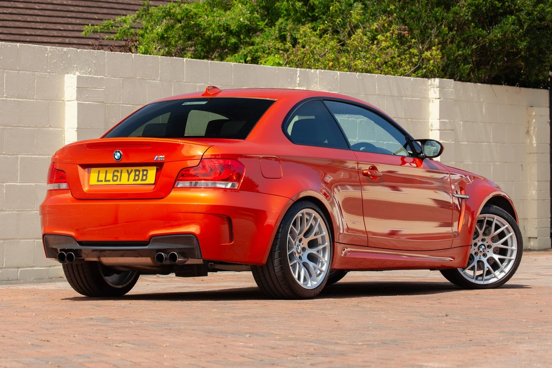 2011 BMW 1M - Image 7 of 31
