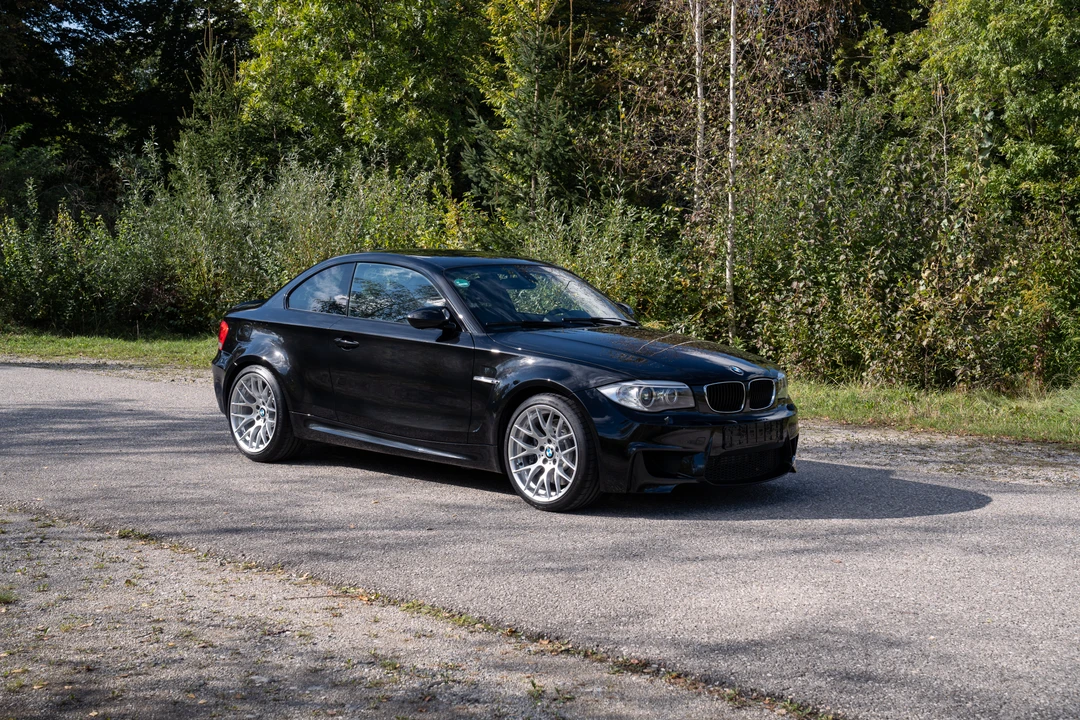2011 BMW 1M - Image 13 of 31
