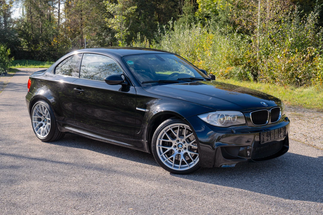 2011 BMW 1M - Image 8 of 31