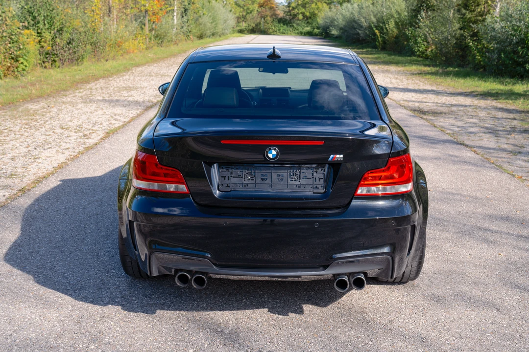 2011 BMW 1M - Image 6 of 31