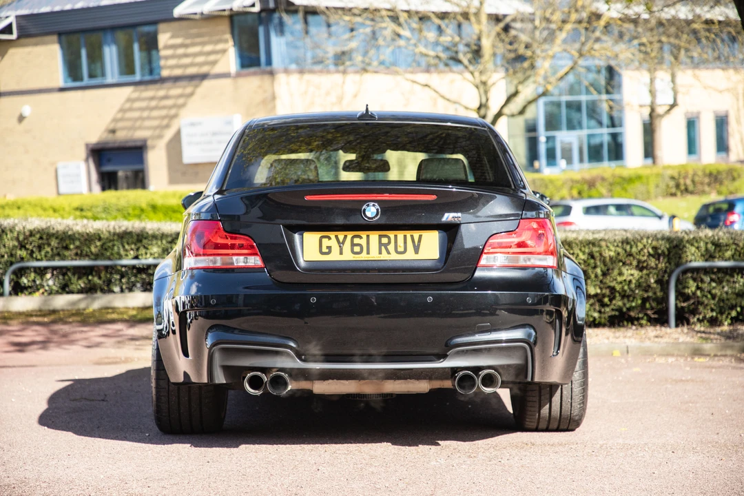 2011 BMW 1M - Image 7 of 31