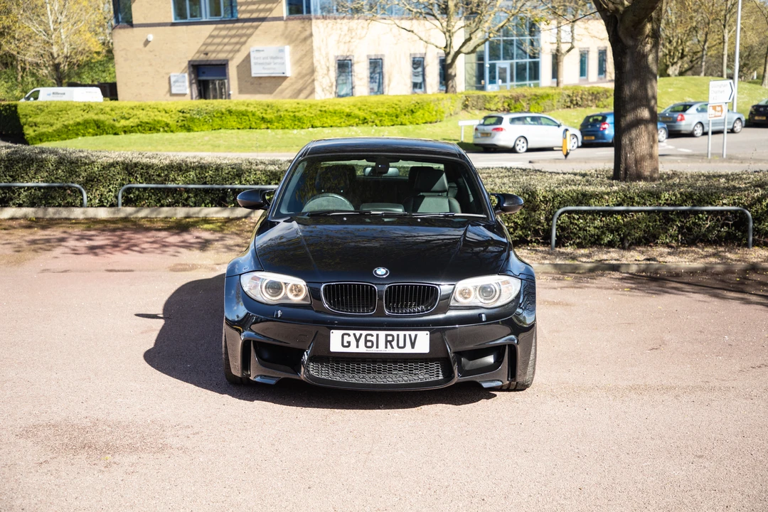 2011 BMW 1M - Image 17 of 31