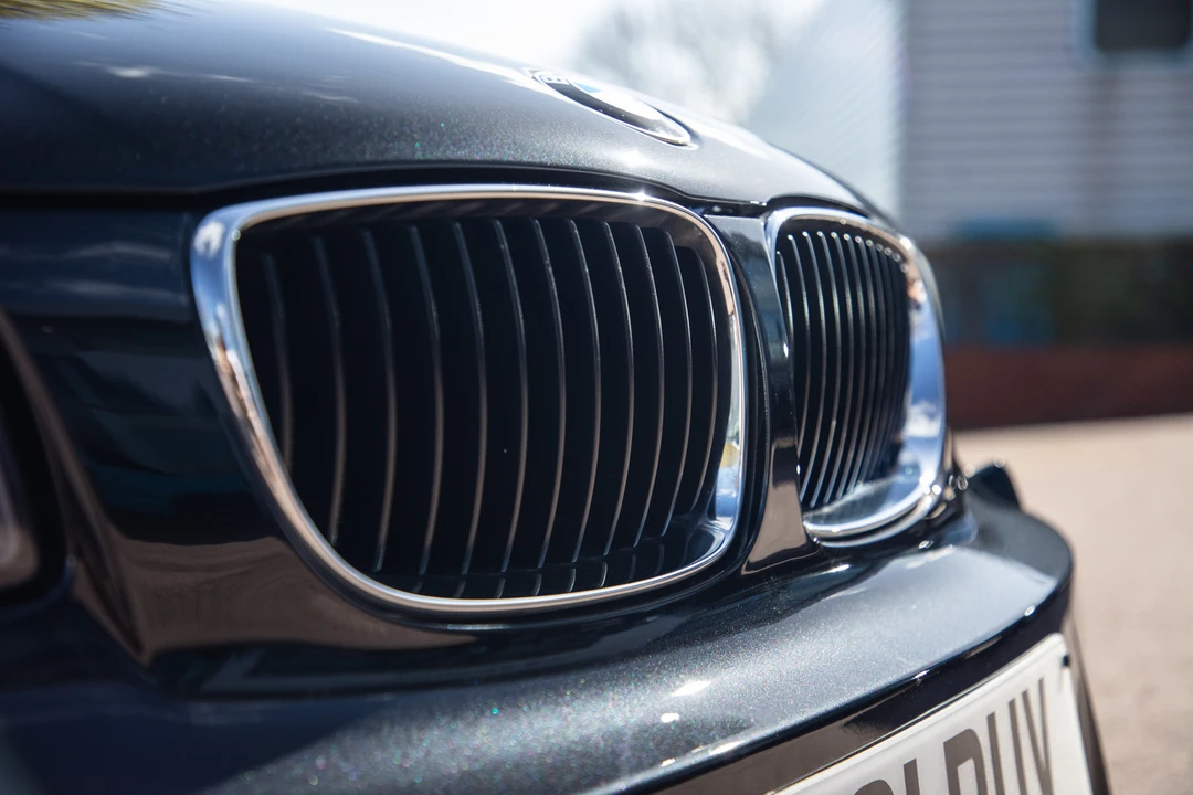 2011 BMW 1M - Image 24 of 31