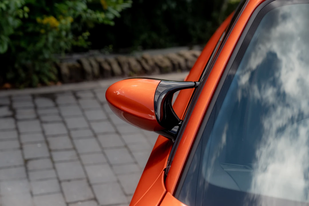 2011 BMW 1M - Image 19 of 31