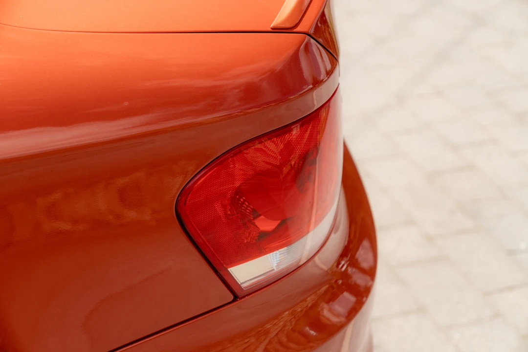 2011 BMW 1M - Image 22 of 31
