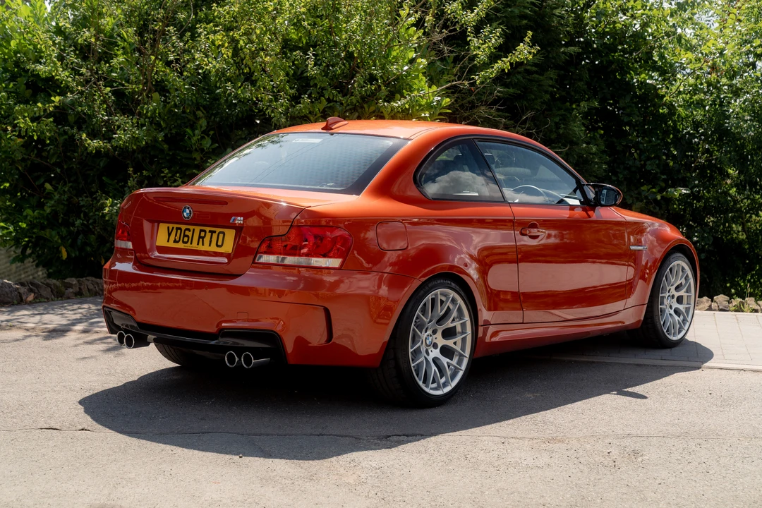 2011 BMW 1M - Image 5 of 31