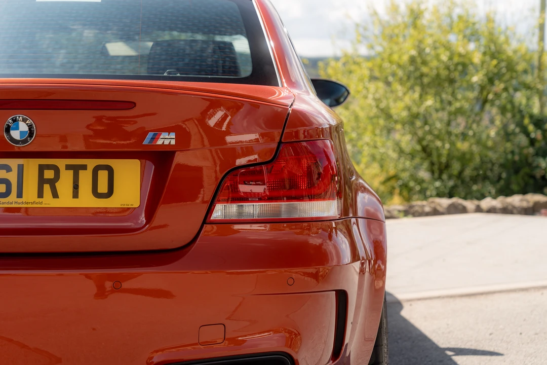 2011 BMW 1M - Image 26 of 31