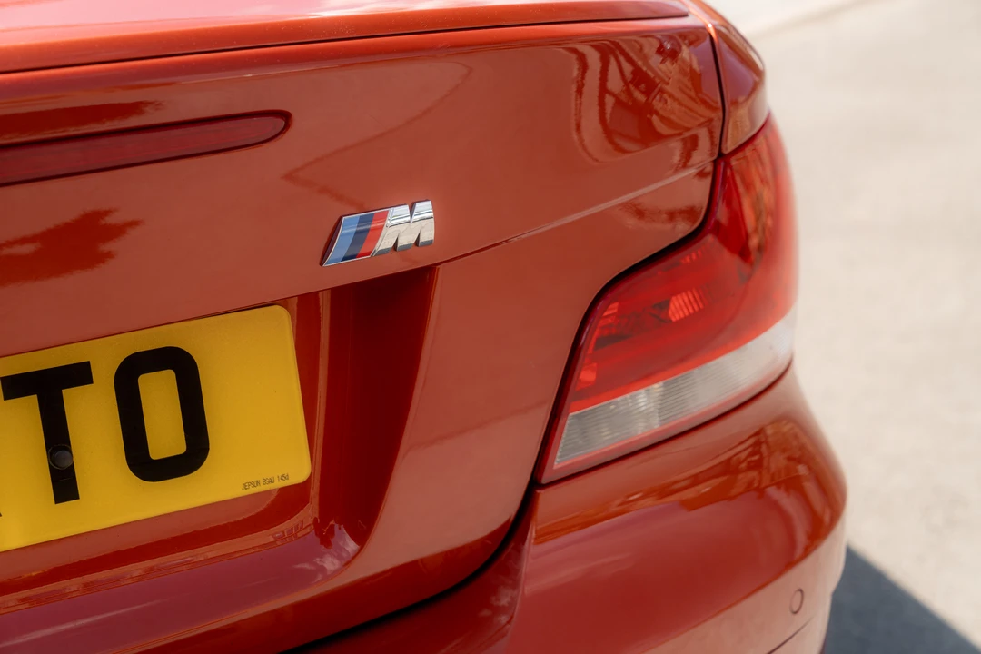 2011 BMW 1M - Image 29 of 31