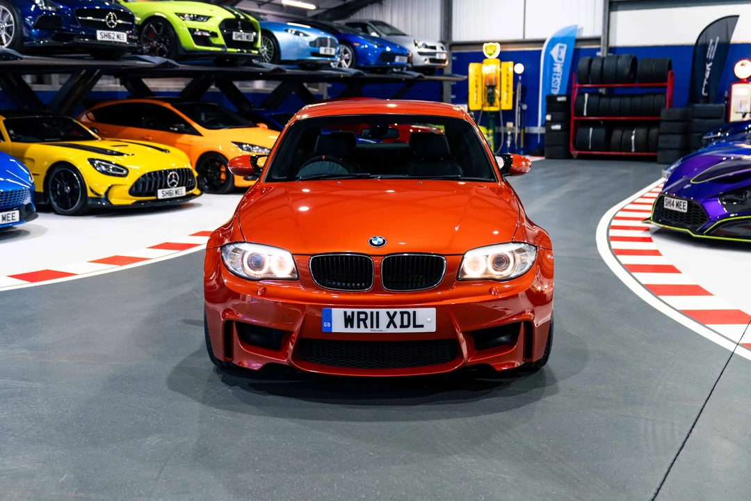 2011 BMW 1M - Image 11 of 31