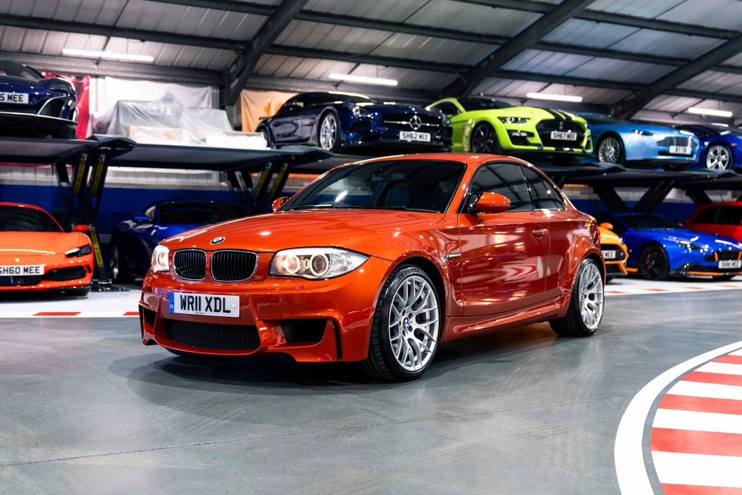 2011 BMW 1M - Image 12 of 31