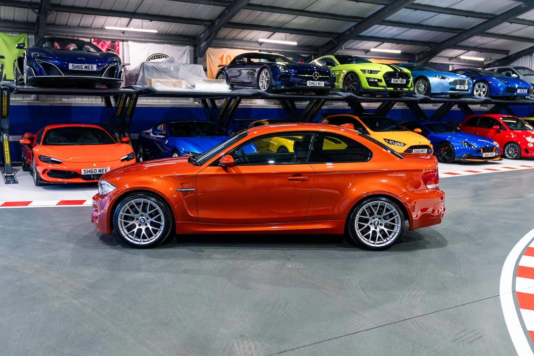 2011 BMW 1M - Image 4 of 31