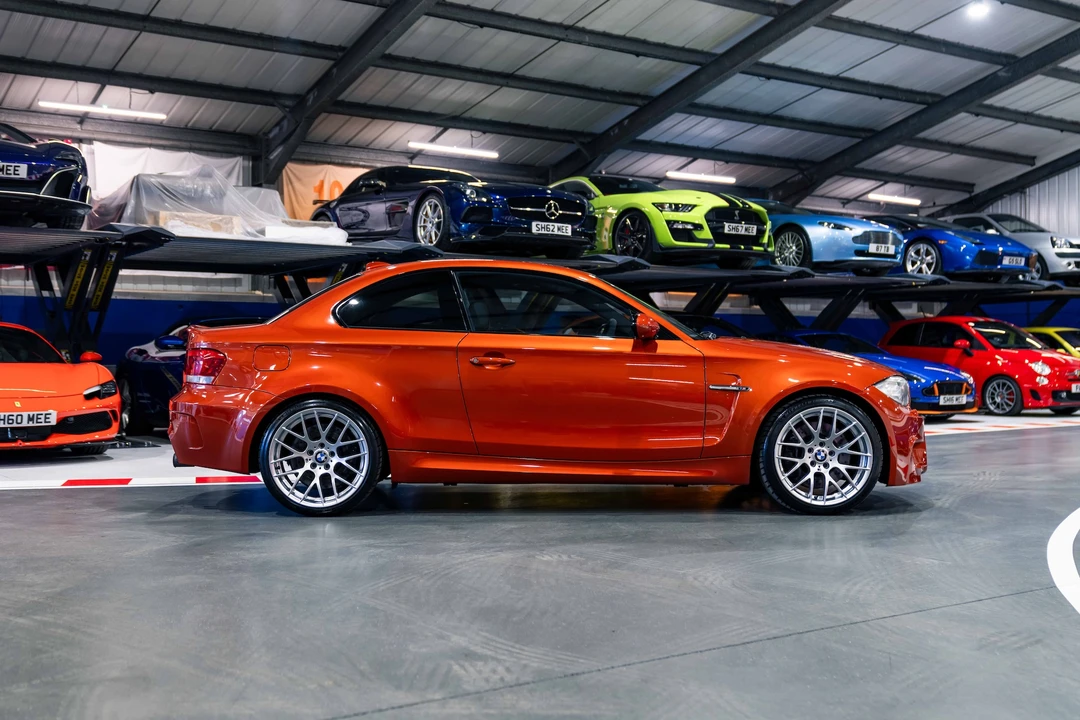 2011 BMW 1M - Image 8 of 31