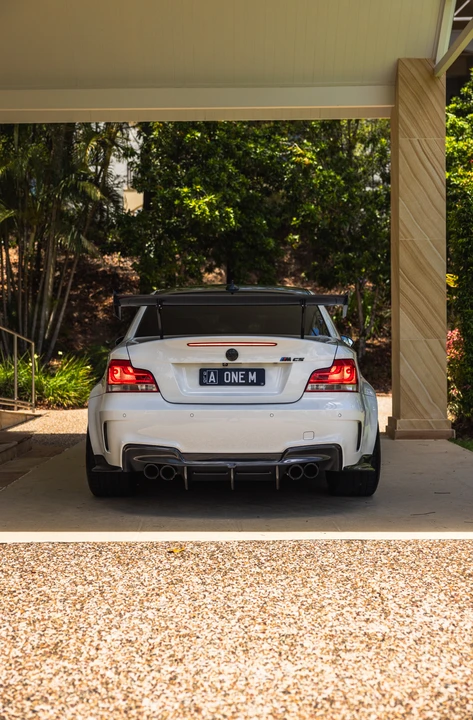 2011 BMW 1M - Image 23 of 31