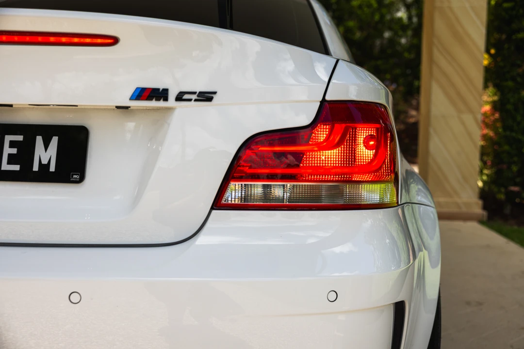 2011 BMW 1M - Image 25 of 31